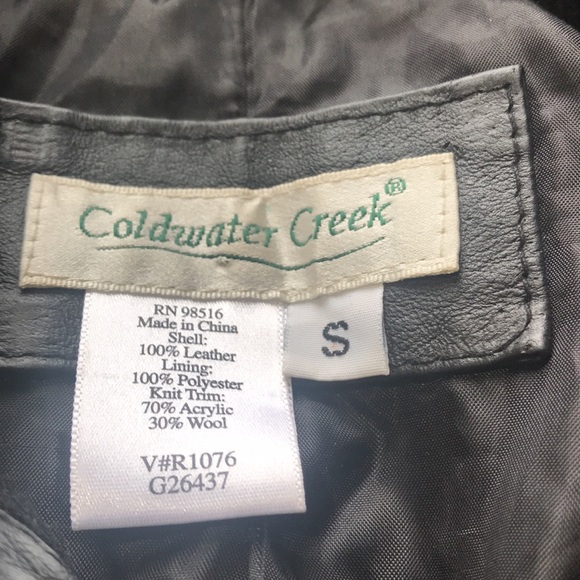 Jacket - Picture 5 of 6